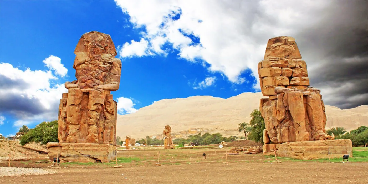 Memnon Kolosse: Memnon Kolosse in Luxor 